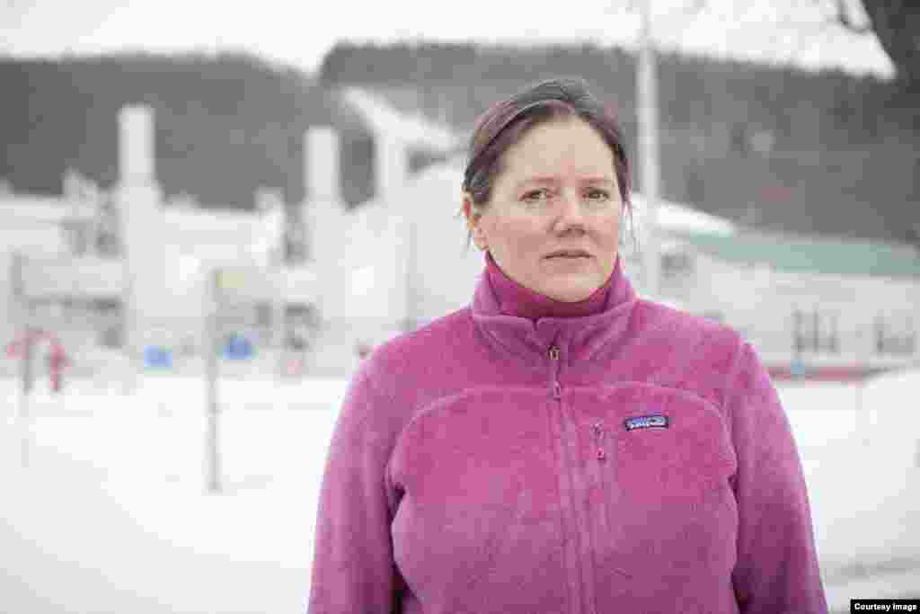 Helen Slottje di Ithaca, New York, lokasi Marcellus Shale, yang menyimpan deposit gas shale bawah tanah terbesar di Amerika Serikat. (Goldman Environmental Prize)