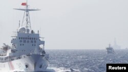 中国海警船只在南中国海巡逻 （2014年5月14日）