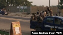 Le stade municipal du 7e arrondissement de ville de N'Djamena, Tchad, le 17 novembre 2016. (VOA/André Kodmadjingar)