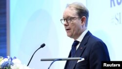 FILE - Swedish Foreign Minister Tobias Billstrom attends the Annual Meeting of Heads of Finland's missions abroad and foreign policy leaders in Helsinki, Aug. 28, 2024. (Lehtikuva/Heikki Saukkomaa via Reuters)