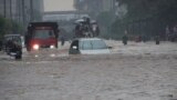 Рівень води продовжує підвищуватись.