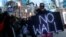 Protest u New Yorku protiv odluke Donalda Trumpa o vanrednom stanju 