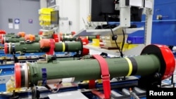 FILE PHOTO: U.S. President Biden tours a Lockheed Martin weapons factory in Troy, Alabama