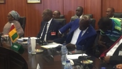 Les ministres à Abuja, le 16 janvier 2020. (VOA/Gilbert Tamba)