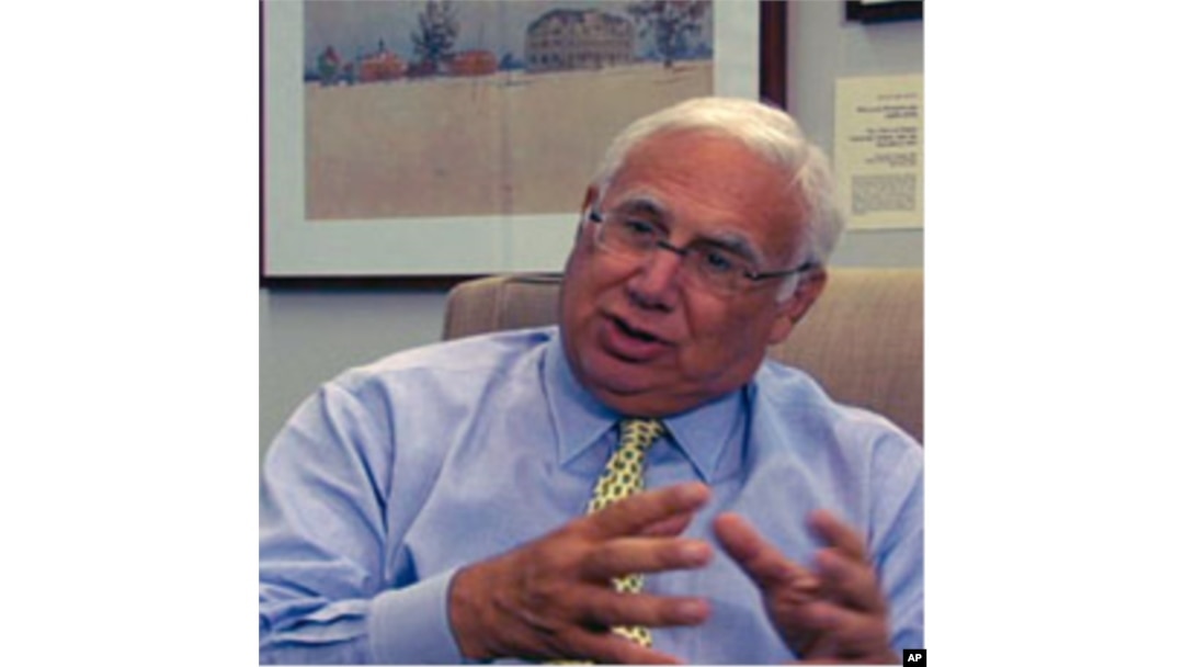 Tulane University President Scott Cowen