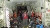 Nhân viên cứu hộ mở rộng địa bàn tìm máy bay AirAsia bị mất tích