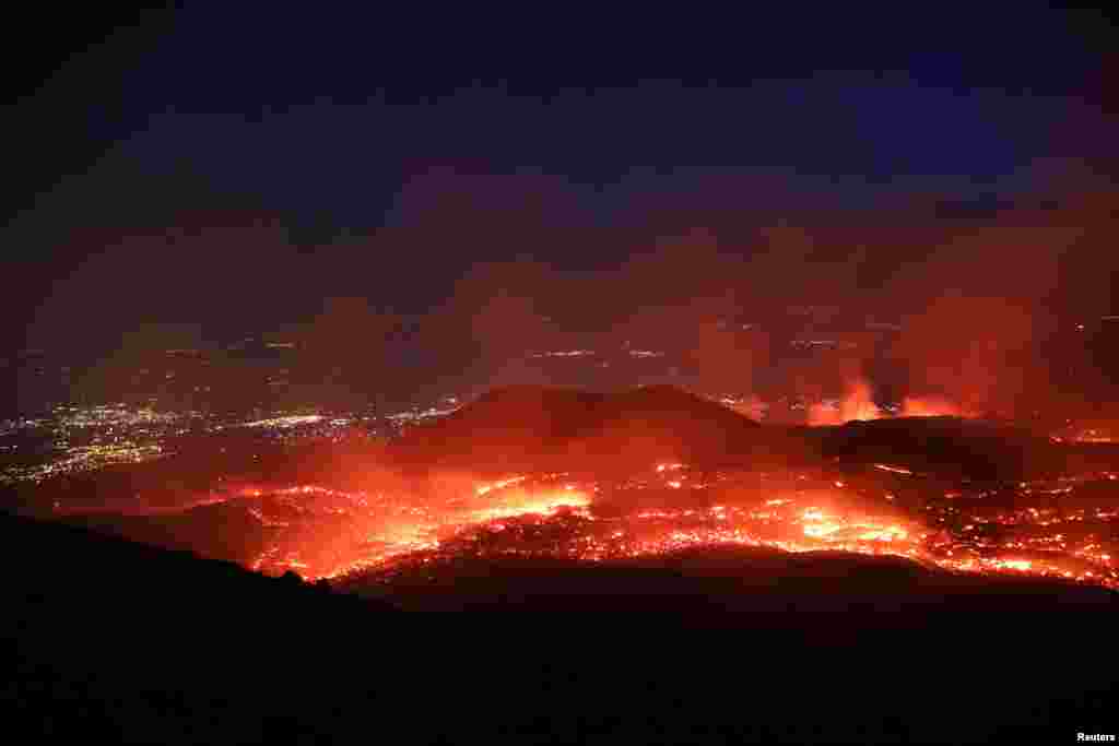 Lava flows from Mount Etna, Europe&#39;s highest and most active volcano,&nbsp;near the Sicilian town of Catania in southern Italy, July 27, 2019.