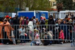 هزاران پناهجو در مرز یونان منتظر ورود به اروپا هستند.