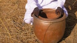 Mohammed Bah Abba's pot-in-pot cooling system