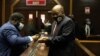 L'ancien président sud-africain Jacob Zuma comparaît à la Haute Cour de Pietermaritzburg à Pietermaritzburg, en Afrique du Sud, le 23 juin 2020.