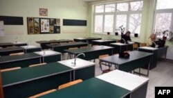 Prazne klupe u školama u Srbiji