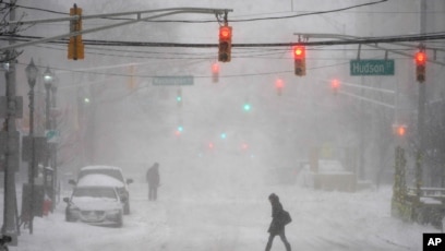 Heavy Snow Hits The Northeast April Nor'easter Hits Northeast