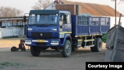 In Figtree, Matabeleland South Province, hundreds of kilometers away from Manicaland province, the Deputy Secretary in the Office of the President and Cabinet, Ray Ndlukula, is currently attempting to take over land belonging to David Conolly.