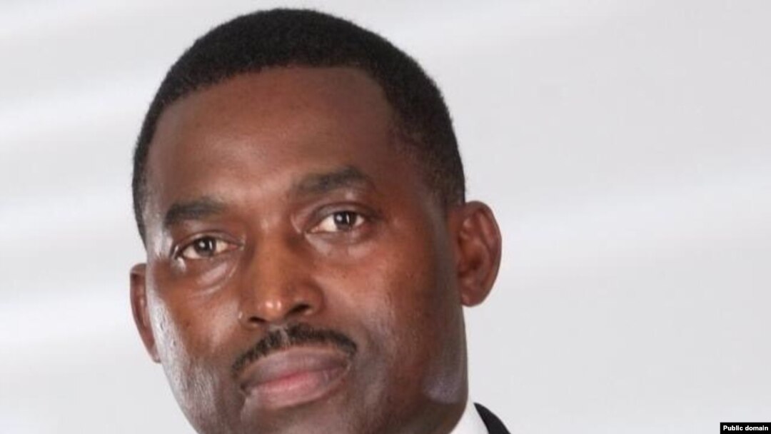 Anicet Niyonkuru atwara umugambwe CDP ubarizwa mu runani rushasha "Kira Burundi". 
