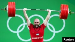 Og'ir atletika bo'yicha o'zbekistonlik Olimpiada chempioni Ruslan Nuriddinov