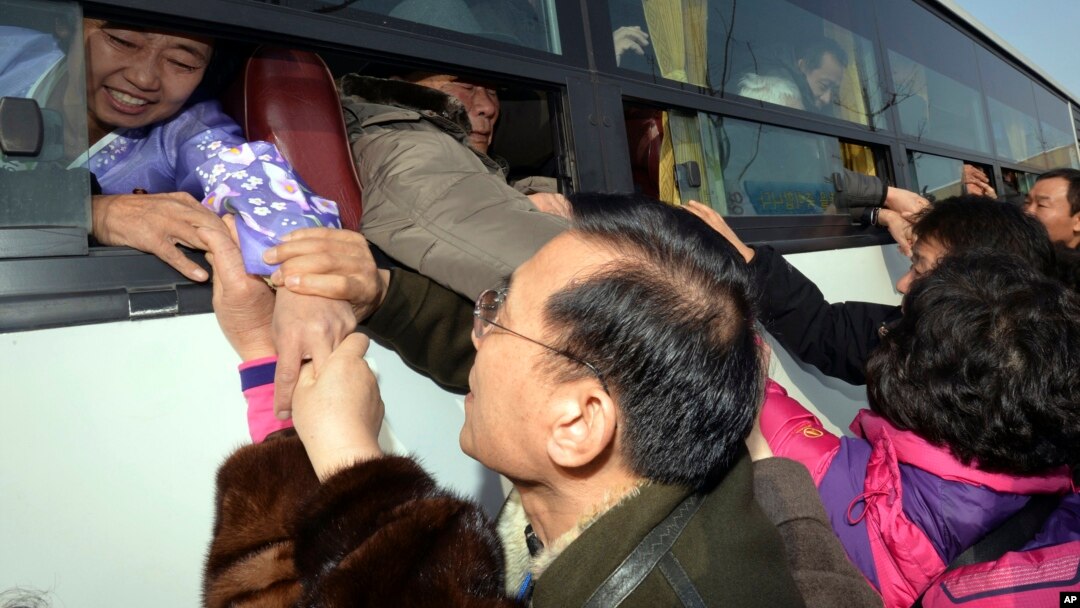 FILE - Tens of thousands of South Koreans have held reunions with their North Korean family members since the 1980s, as these people did at Diamond Mountain in North Korea, Feb. 25, 2014.