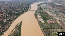 Cette vue aérienne du 29 juillet 2021 montre une vue générale de Niamey, la capitale du Niger.