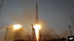 Una nave Soyuz partió hacia la Estación Espacial Internacional, desde el centro espacial Baikonur, en Kazajstán, el jueves, 7 de julio de 2016.