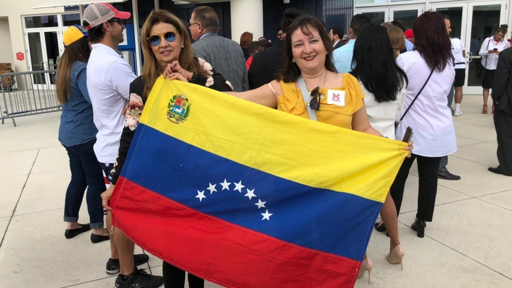 El presidente Donald Trump ofrece el lunes 18 de febrero de 2019 un discurso sobre en la Universidad Internacional de Florida sobre la crisis polÃ­tica en Venezuela.