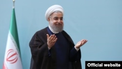 حسن روحانی در جمع «کارآفرینان و صادرکنندگان کالا» سخنرانی کرد. 