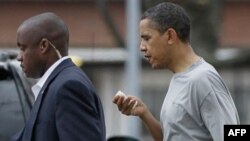 Prezident Obama basketbol oyununda xəsarət alıb