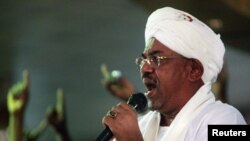 Kebijakan Presiden Sudan Omar al-Bashir untuk memangkas subsidi BBM mendapat tentangan dari rakyat Sudan (foto: dok).