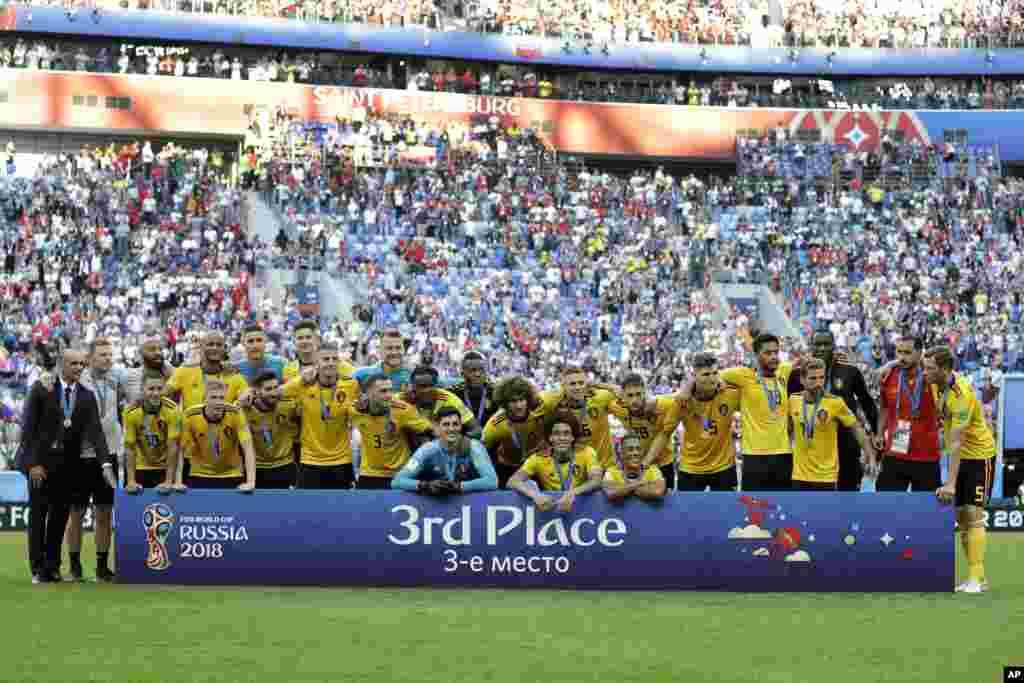 بلژیک با پیروزی بر انگلیس مقام سومی جام جهانی را جشن گرفت. انگلیس هم پس از حضور در جمع چهار تیم برتر&nbsp; دنیا بعد از سال&zwnj;ها، از کسب مدال بازماند.