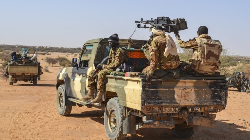 Mali: les séparatistes touareg démentent l'existence d'un charnier à Kidal