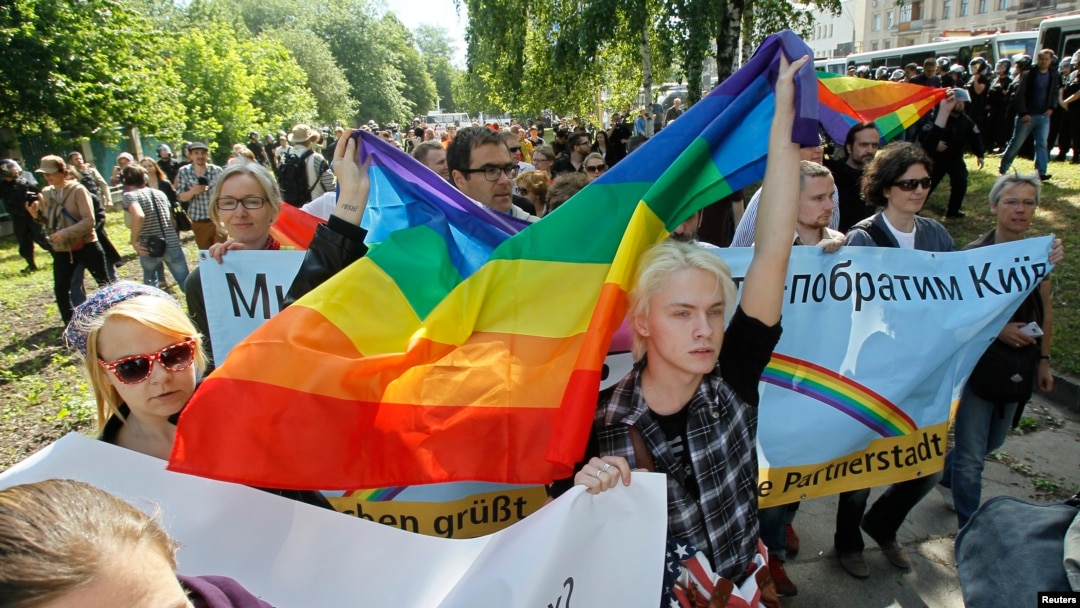 Qozogistonlik porno aktrisa Guljan Toliq metrajli porno