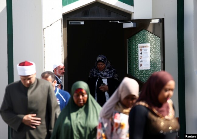 Members of the Muslim community visit Al Noor mosque after it was reopened in Christchurch, New Zealand, March 23, 2019.