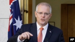 PM Australia, Scott Morrison, berbicara kepada media di Gedung Parlemen di Canberra, Australia, Rabu, 13 Februari 2019 (foto: AP Photos/Rod McGuirk)