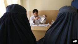 یک دکتر صحت روانی در کابل (عکس از آرشیف)