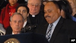 Martin Luther King III speaking with Mayor Bloomberg at a press conference to call for gun control