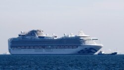 El crucero Diamond Princess anclado en el puerto de Yokohama, Japón, después de que 10 personas dieron positivo a pruebas de coronavirus el 5 de febrero de 2020.