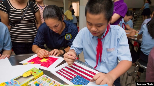 Mỹ và Việt Nam ngày càng đẩy mạnh các chương trình khắc phục hậu quả chiến tranh và hòa giải.