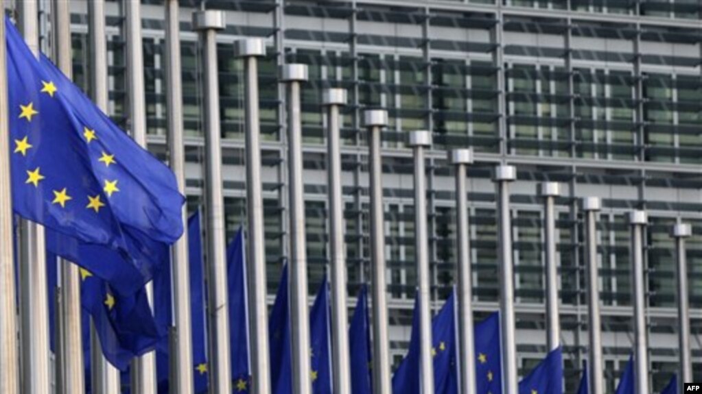 PE emëron raportuesin për heqjen e vizave për serbët e Kosovës që mbajnë pasaporta të lëshuara nga Serbia