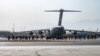 Пентагон: за последнюю неделю из Афганистана эвакуировано 17 тысяч человек 