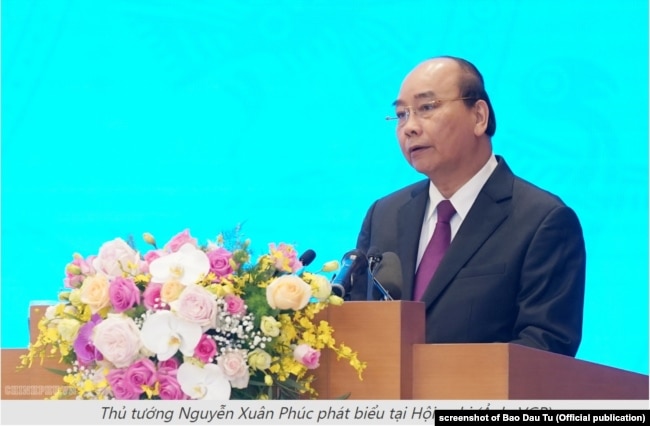 Thủ tướng Nguyễn Xuân Phúc tại hội nghị hôm 30/12/2019