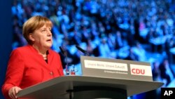  Angela Merkel, primeira-ministra alemã