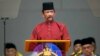Sultan Brunei Kembalikan Gelar Kehormatan Universitas Oxford 