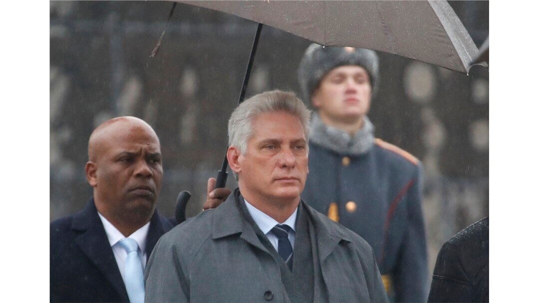 Presiden Kuba Miguel Diaz-Canel menyalahkan sanksi AS