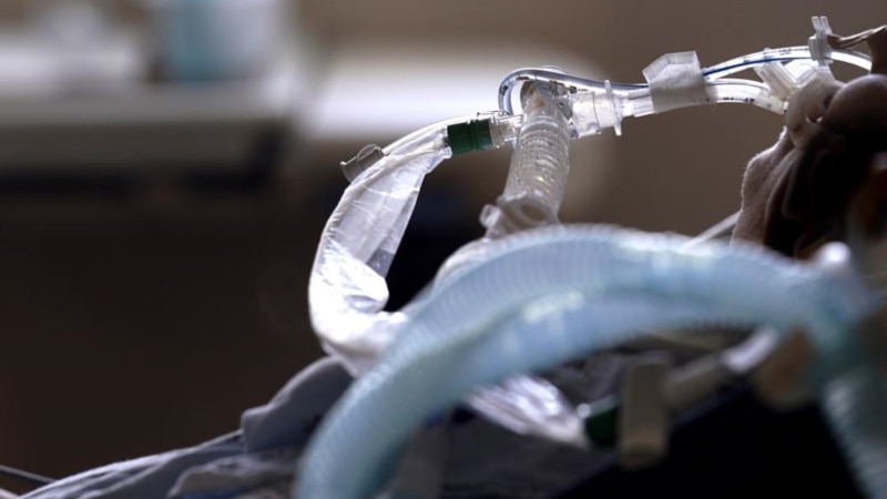 100,000 More COVID Deaths to Come Unless US Changes