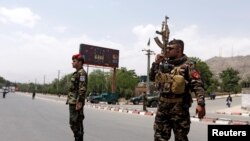 Jami'an tsaron Afghanistan suna sintiri