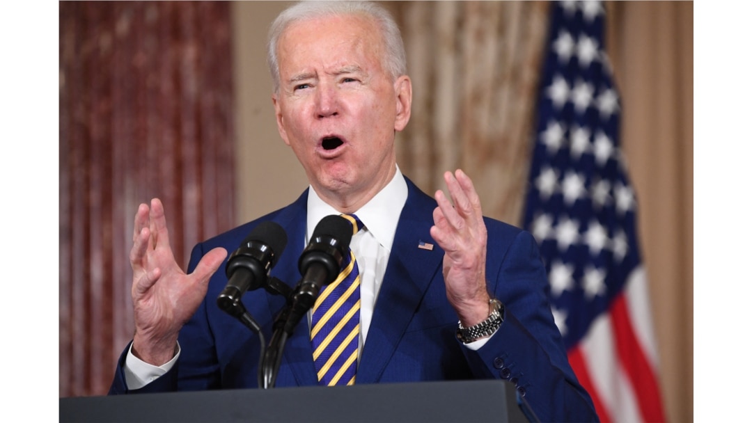 Presiden AS Joe Biden menyebut Vladimir Putin sebagai seorang "pembunuh" (foto: dok).