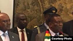 Umongameli Emmerson Mnangagwa losowabo wiele Botswona uMnu. Mokgweetsi Masisi.