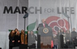 Presiden Donald Trump menghadiri pawai para aktivis anti-aborsi di Washington, D.C., 24 Januari 2020.