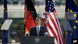 美国总统奥巴马星期三在具有历史意义的柏林勃兰登堡门发表演讲