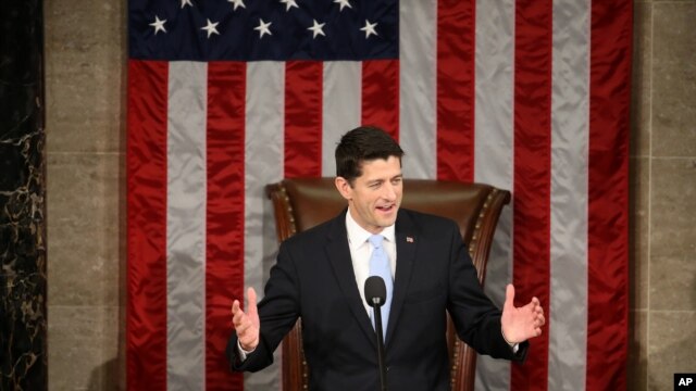 El representante por Wisconsin Paul Ryan asumió la prersidencia de la Cámara de Representantes de EE.UU. el jueves, 29 de octubre de 2015. 