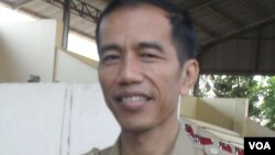 Walikota Solo, Joko Widodo, digugat warga karena maju dalam pemilihan gubernur sebelum masa jabatan habis. (VOA/Yudha Satriawan)