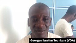 Sabo Adama espère que la Green Card va se poursuivre le plus longtemps possible , à Abidjan, le 12 novembre 2017. (VOA/ Georges Ibrahim Tounkara)